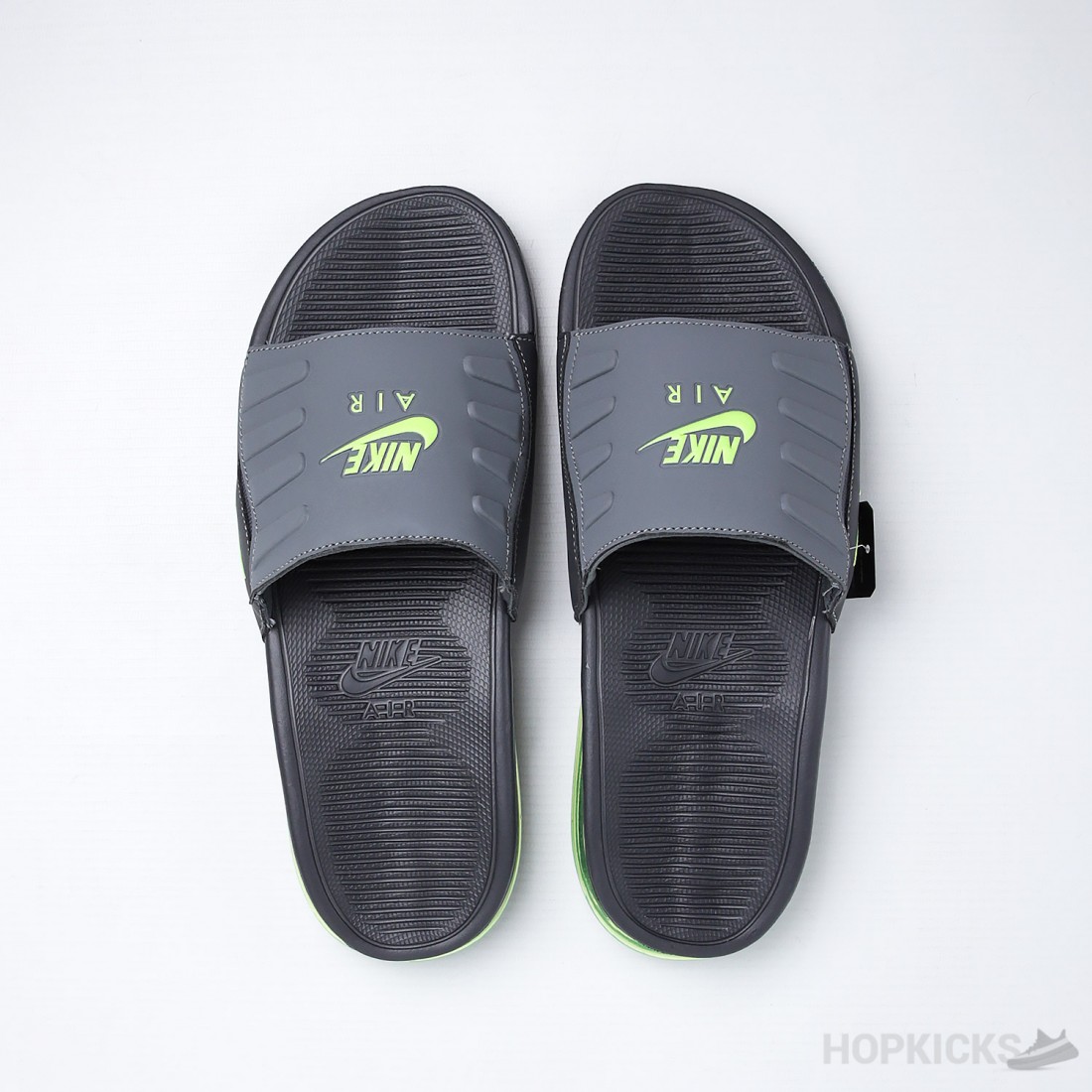 nike air max camden dark volt
